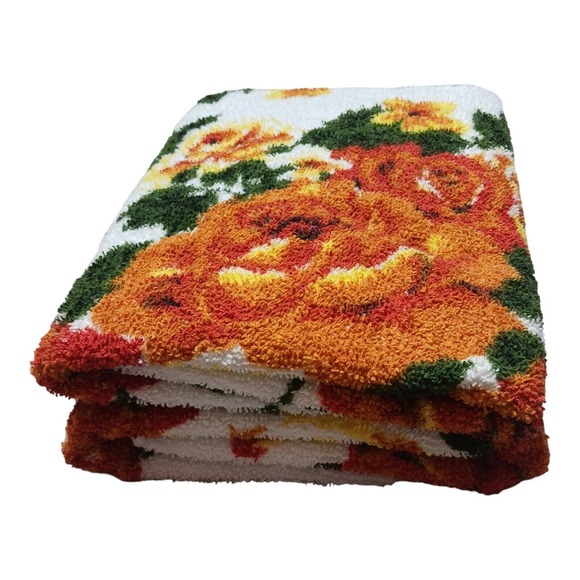 Vintage Bath Towel Set of 2 Gold Orange Brown Green Colors Flowers Retro Fringe - Picture 3 of 10